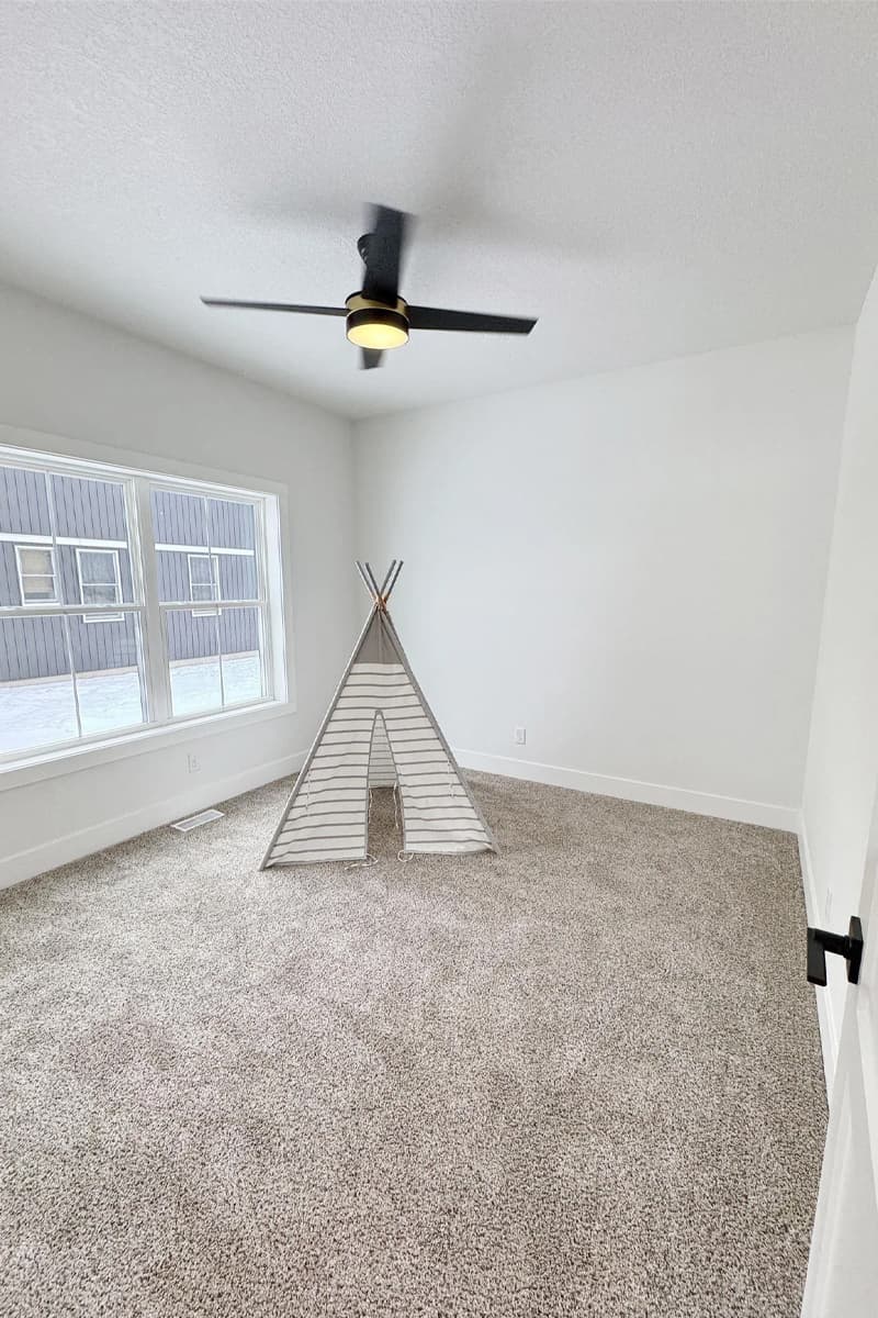 Room and carpet and tent